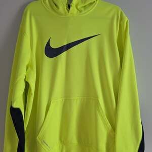 Nike Men's Therma-Fit Pullover Hoodie Neon Yellow Volt